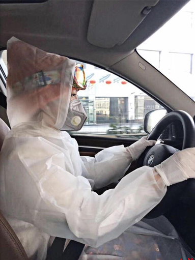 疫情不结束，我不走