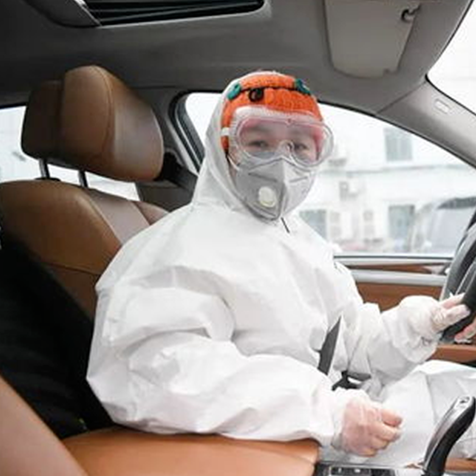 武汉归来 爱心不停