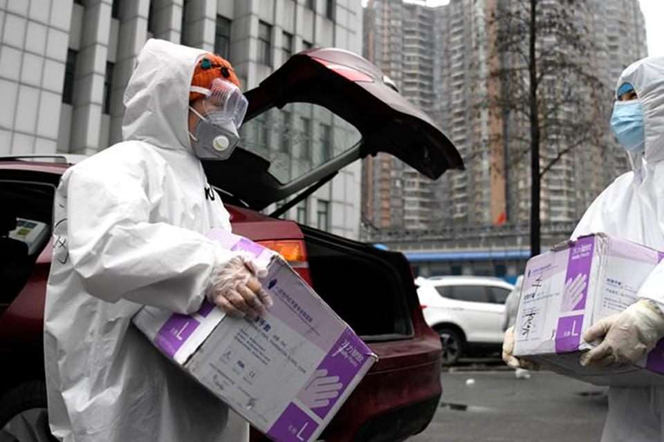 疫情不结束，我不走