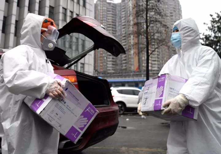 Raincoat Younger Sister-Liu Xian